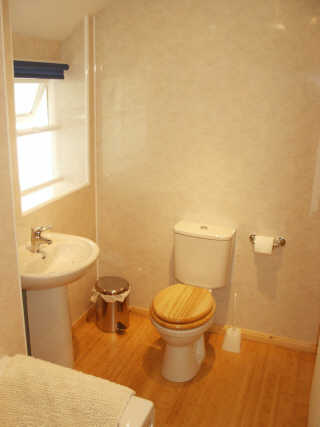 bathroom picture